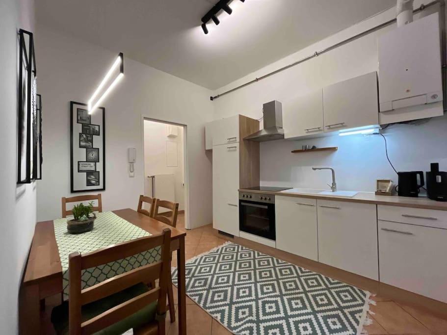 Schickes & Gemuetliches Appartement *
